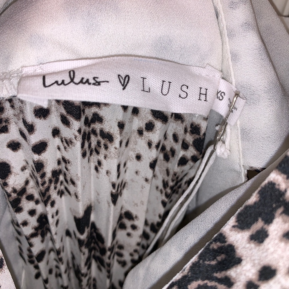 NWT Lulu’s x Lush Midi Dress - Picture 5 of 6